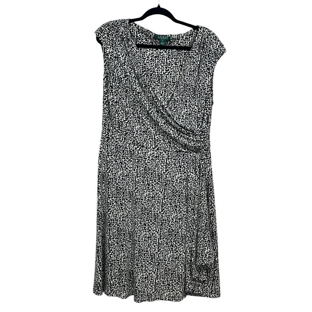 Lauren Ralph Lauren Women Dress Fit & Flare Faux Wrap Cap Sleeve Black Cream 16*